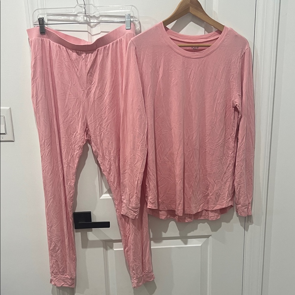 Soft Pink Women’s Long Sleeve Pajama Set